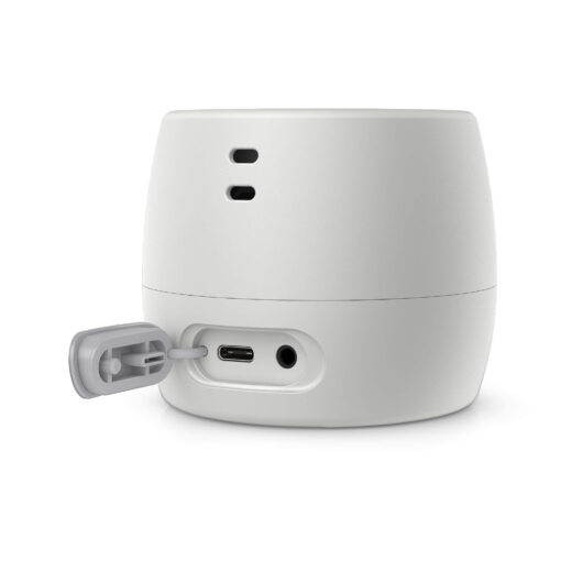 Mặt sau loa HP 360 với cổng sạc USB-C và jack 3.5mm