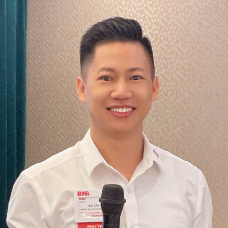 Bùi Văn Lưu — Lưu Tân Hải Nam
